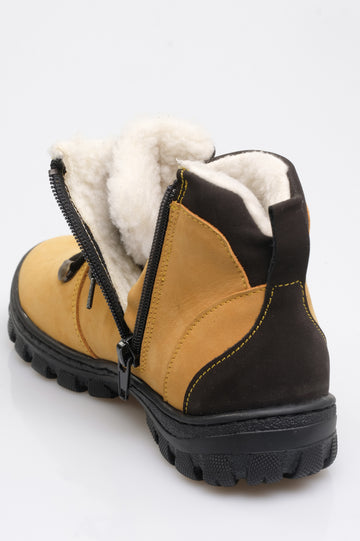 Sportowe-trekingowe buty zimowe dla dzieci, ze stabilizacja pięty, sznurowane z bocznym suwakiem, z membraną, Te-POR® z ociepleniem, na zimowym spodzie